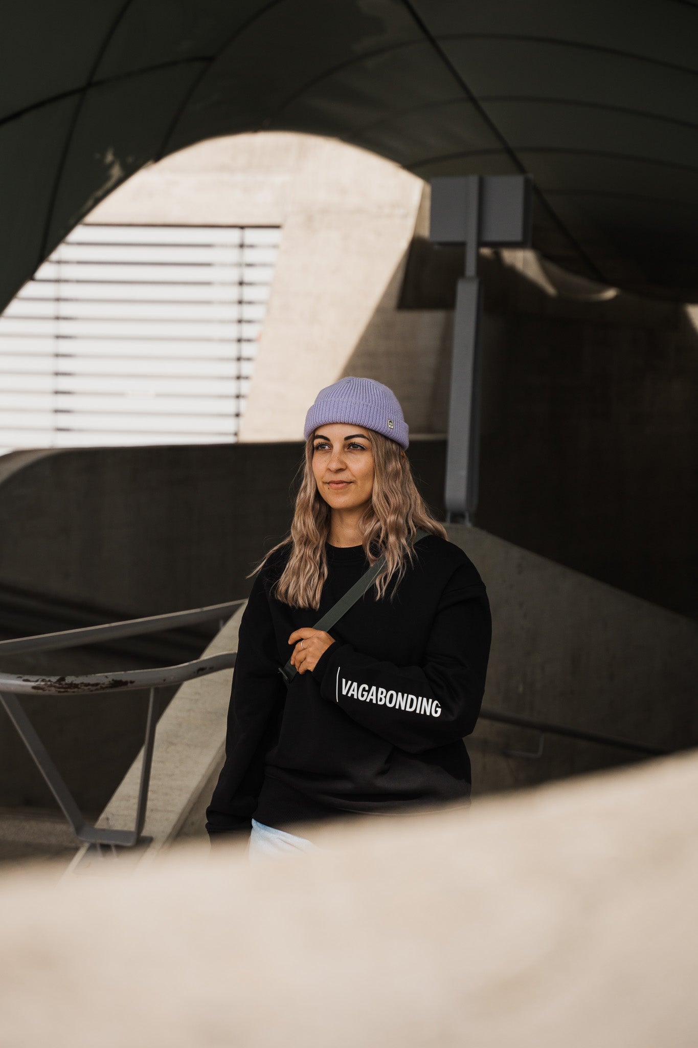 CREWNECK UNISEX